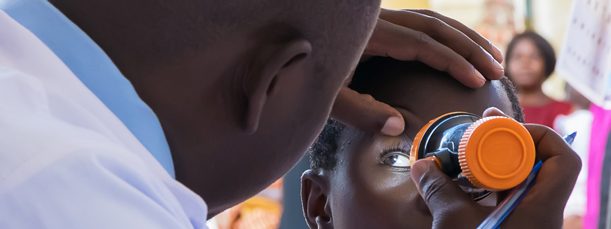 Eye check in Eastern Africa - Kasangati-kazinga